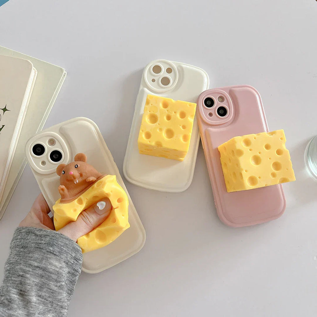 Junips | Cheese Lover Mouse iPhone Case