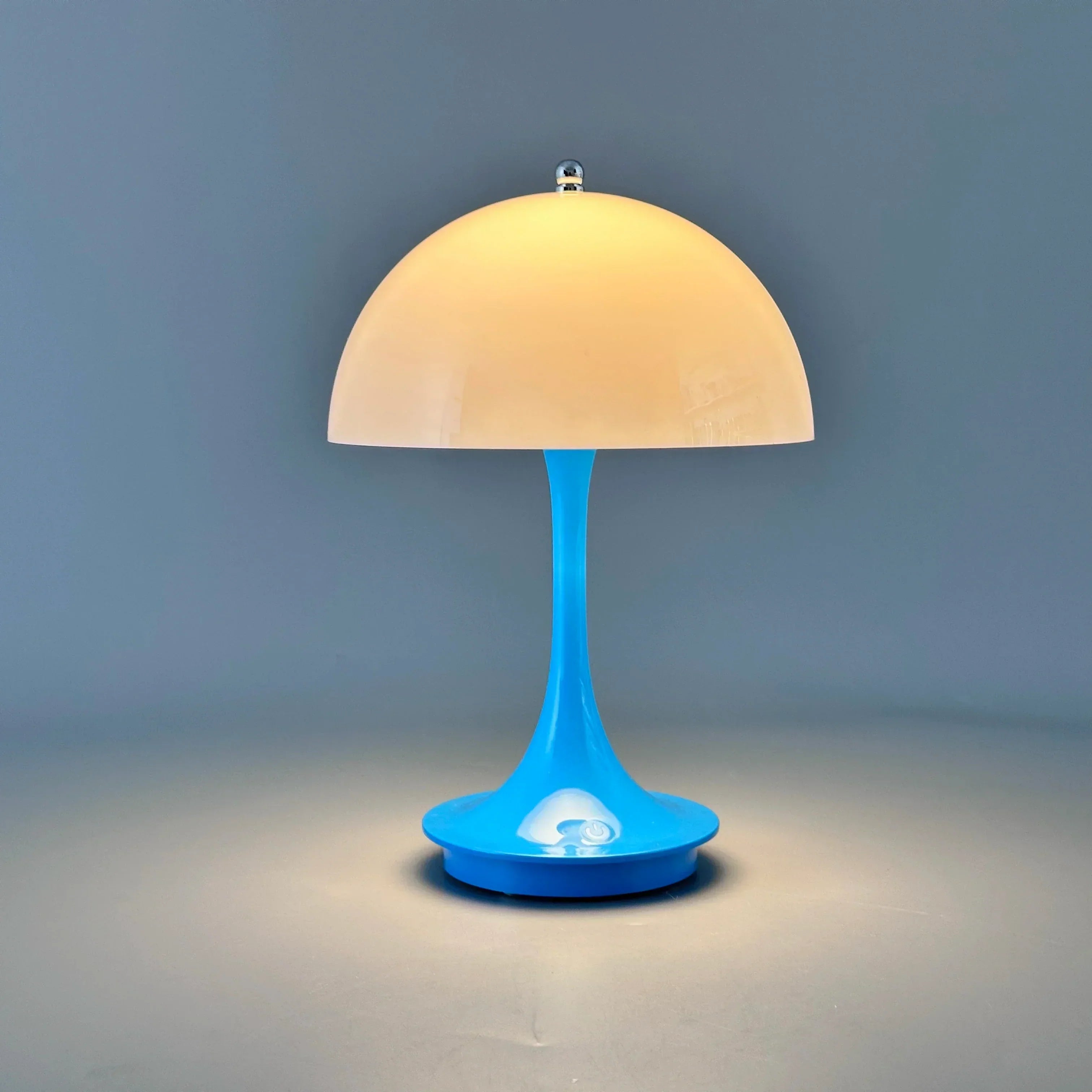 Junips | Frendorf - Designer LED lamp for bedroom and living room