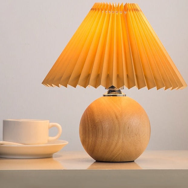 Junips | Nadia Table Lamp