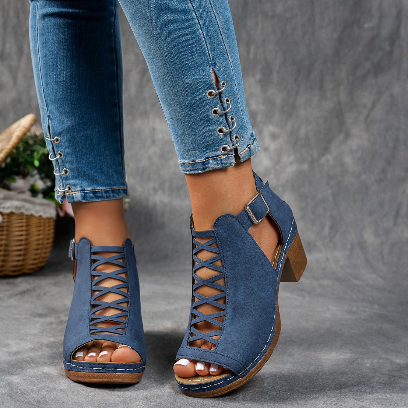 Sienna Cutout Sandals