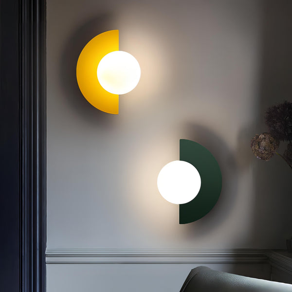 Junips | Everest - Nordic Semi-Round Wall Lamp