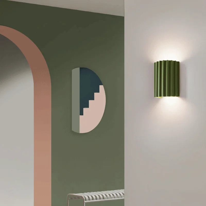 Junips | Modern Resin Wall Lamp