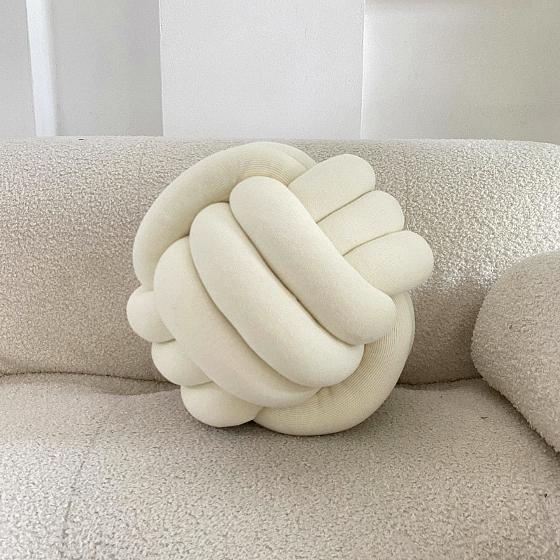 Junips | Knot Pillow