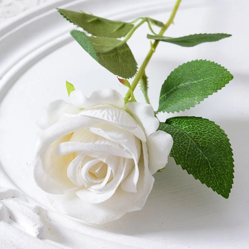 Junips | 20 pieces Realistic Velvet Silk Rose Bouquet