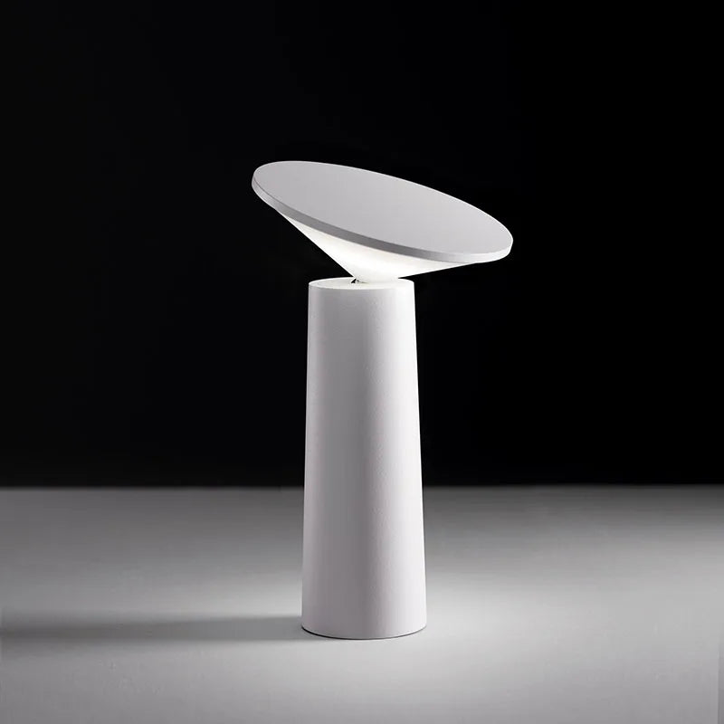 Junips | Smart table lamp for everyday use