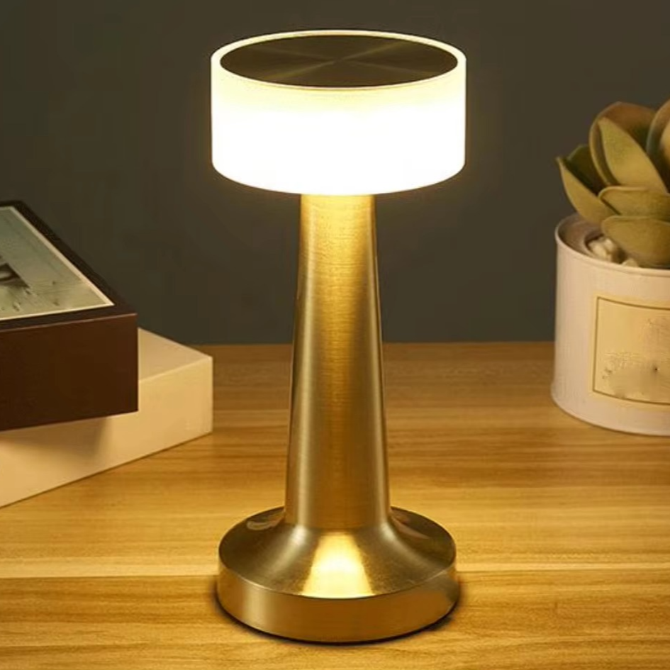 Junips | Versatile Touch-Sensitive LED Table Lamp