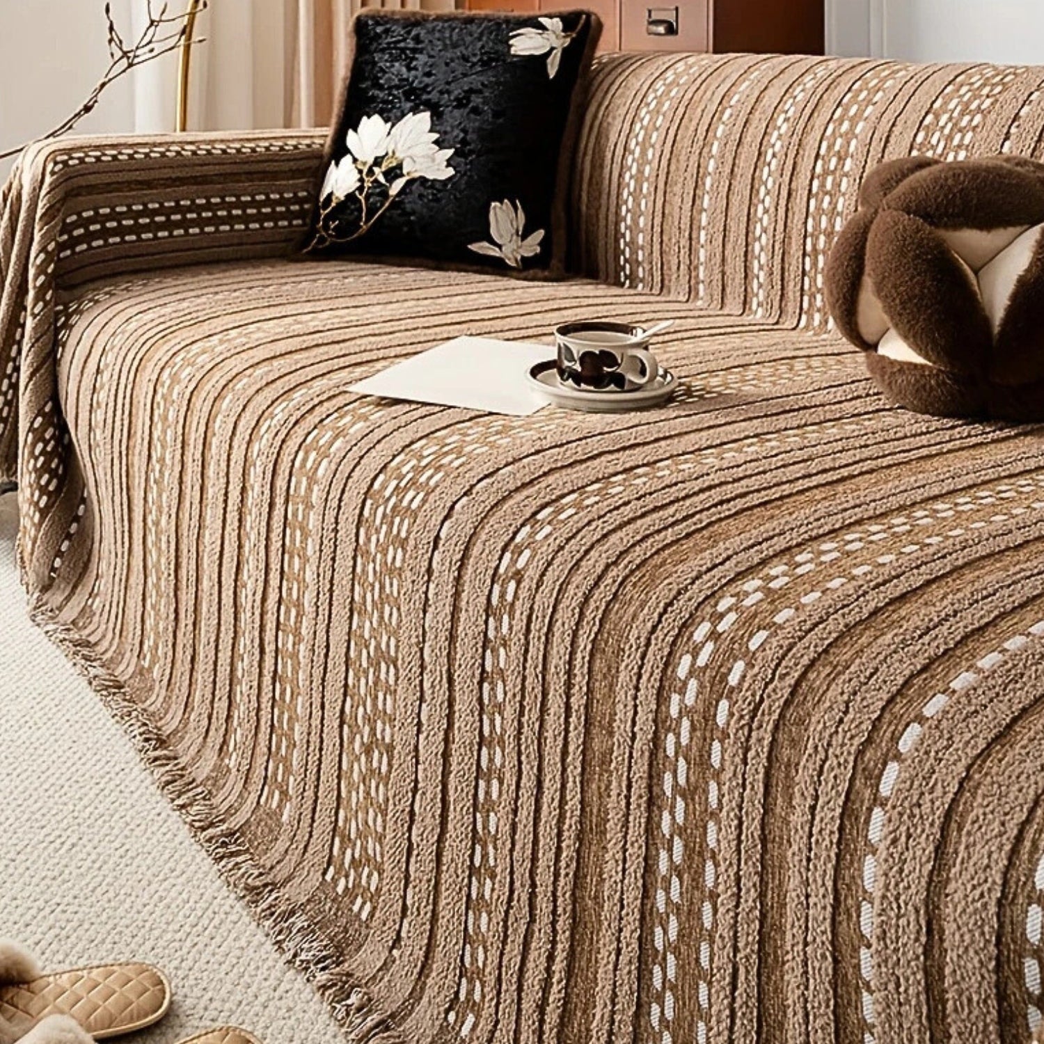 Junips | Sahara Style Plush Boho Sofa Cover Blanket