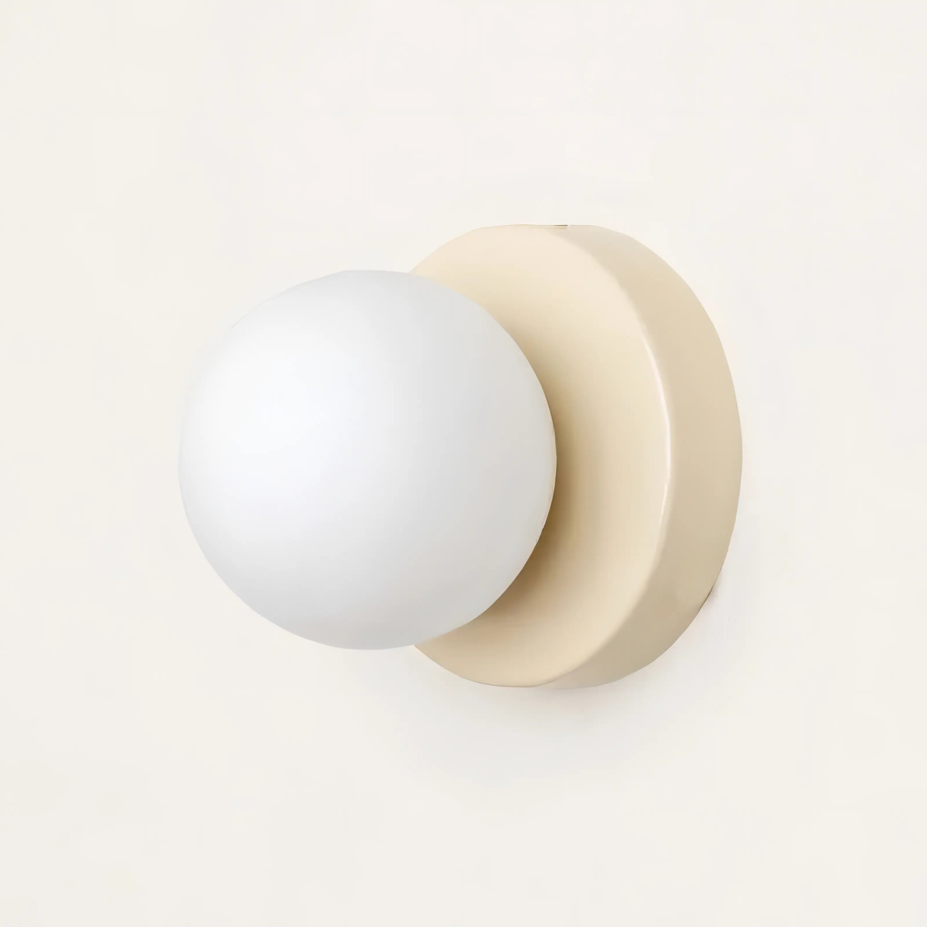 Junips | Nereo - Minimalist Colored Mini Glass Nordic Wall Lamp