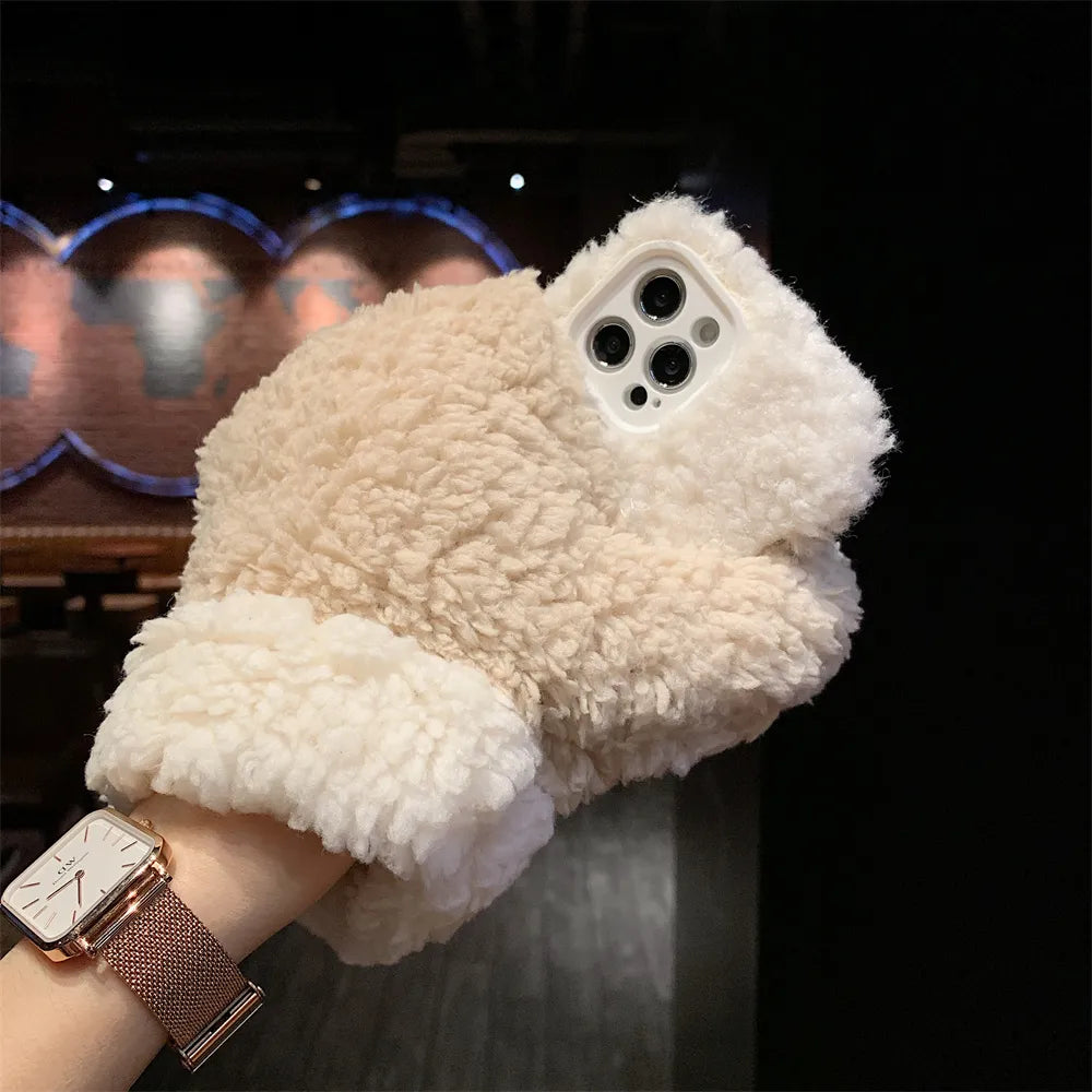 Junips | Fluffy Fur iPhone Case Glove