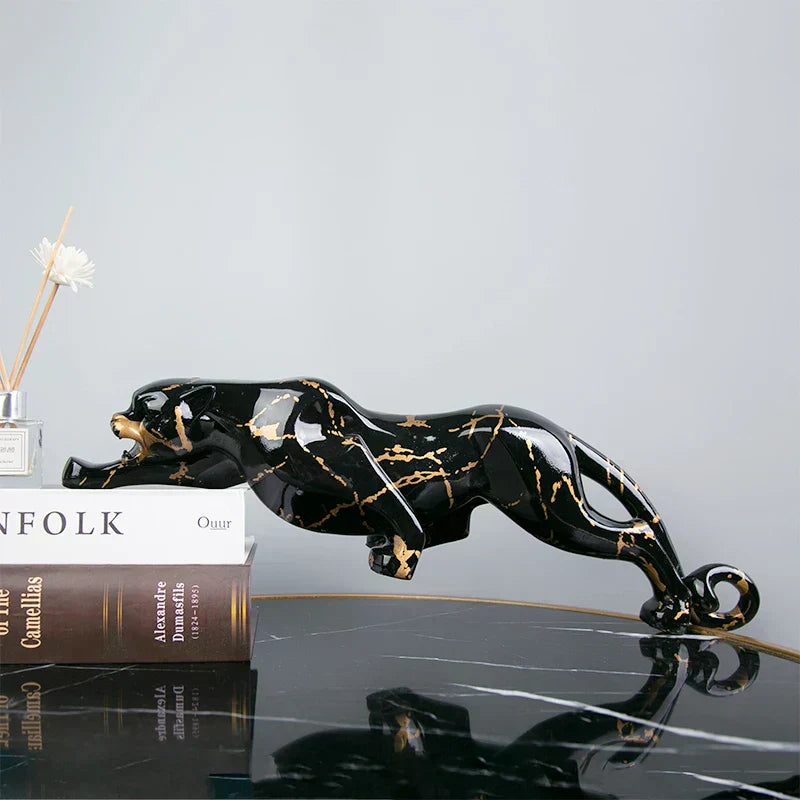 Junips | Elegant Jaguar Stone Sculptor