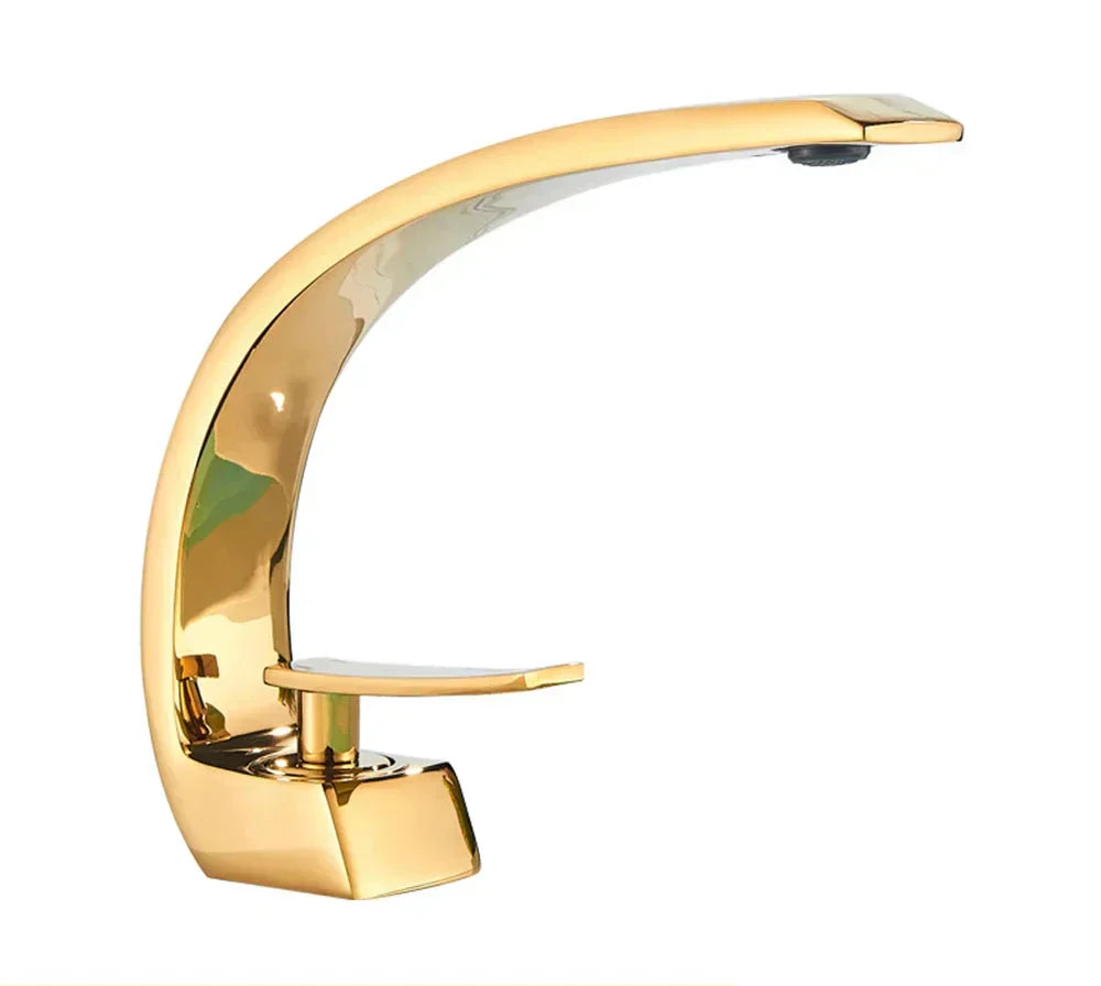Junips | UniqueHahn | Luxurious Fitting for Bathroom Style