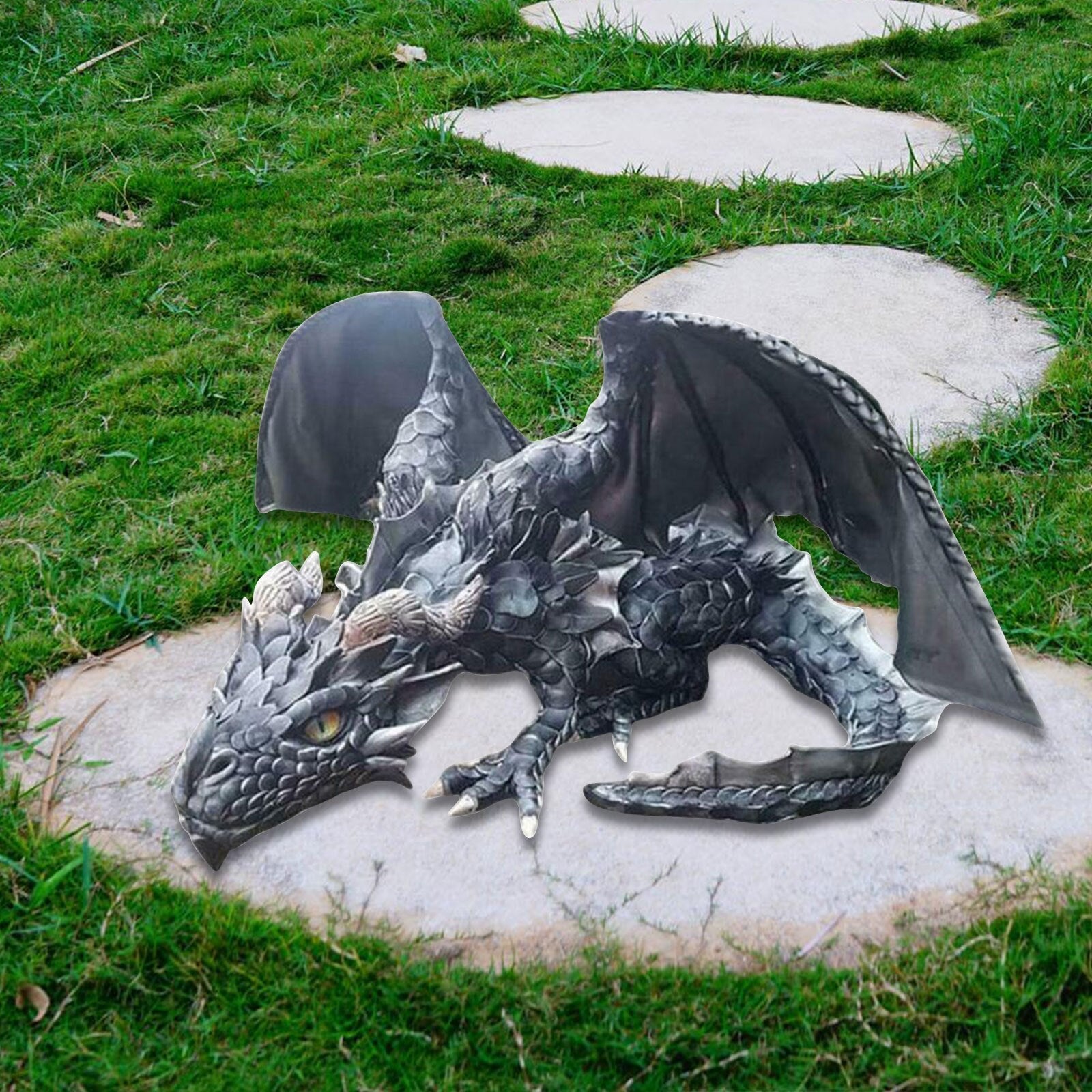 Junips | Crouching Dragon Guardian Statue: Gothic Outdoor Decoration