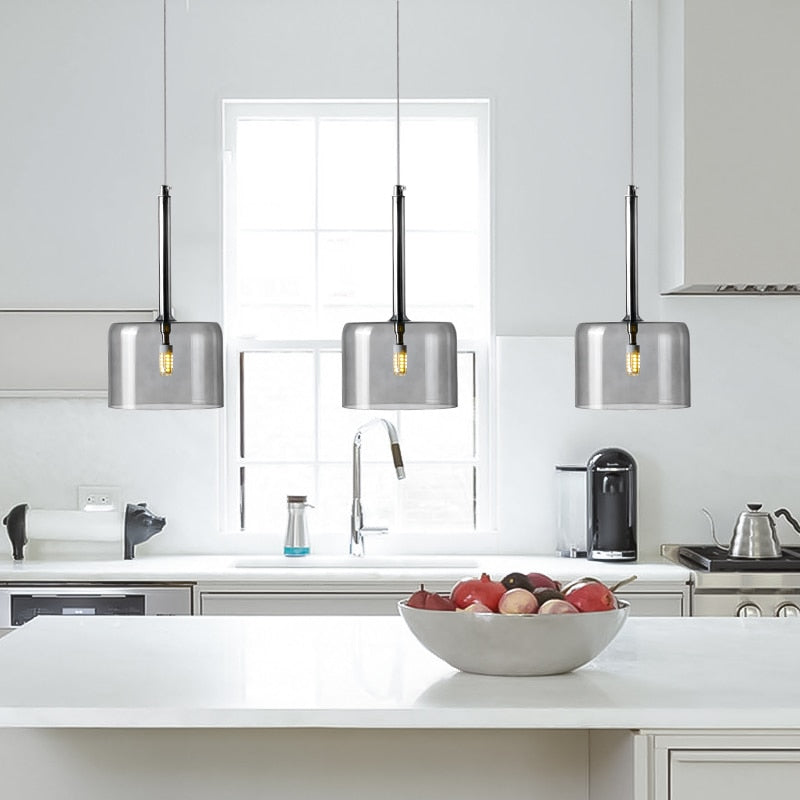 Junips | Pendant lamp for the dining table made of glass