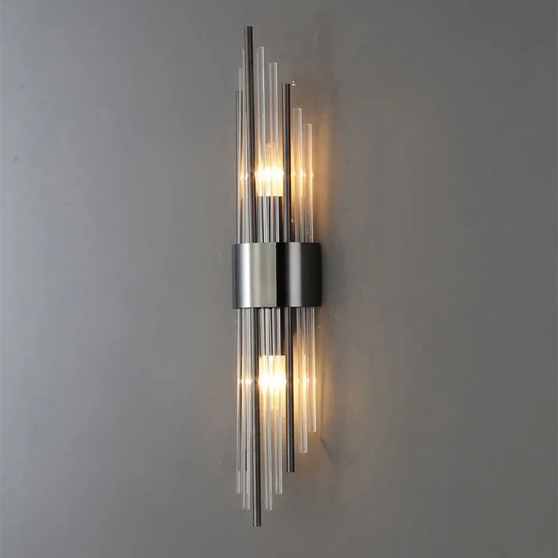 Junips | Elegant LED Wall Lamp in Gold