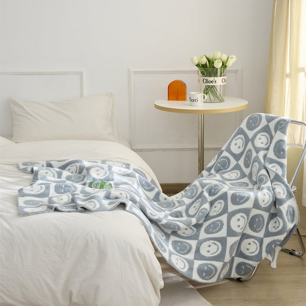 Junips | Smiley Checked Blanket