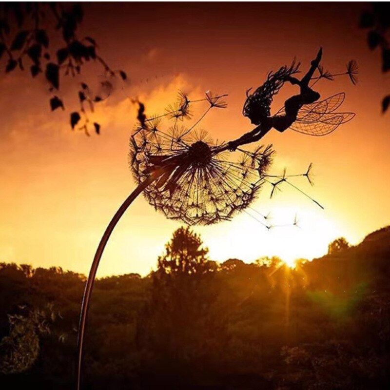 Junips | Enchanting fairy tale garden sculptures: dreamy garden decorations - Alisa