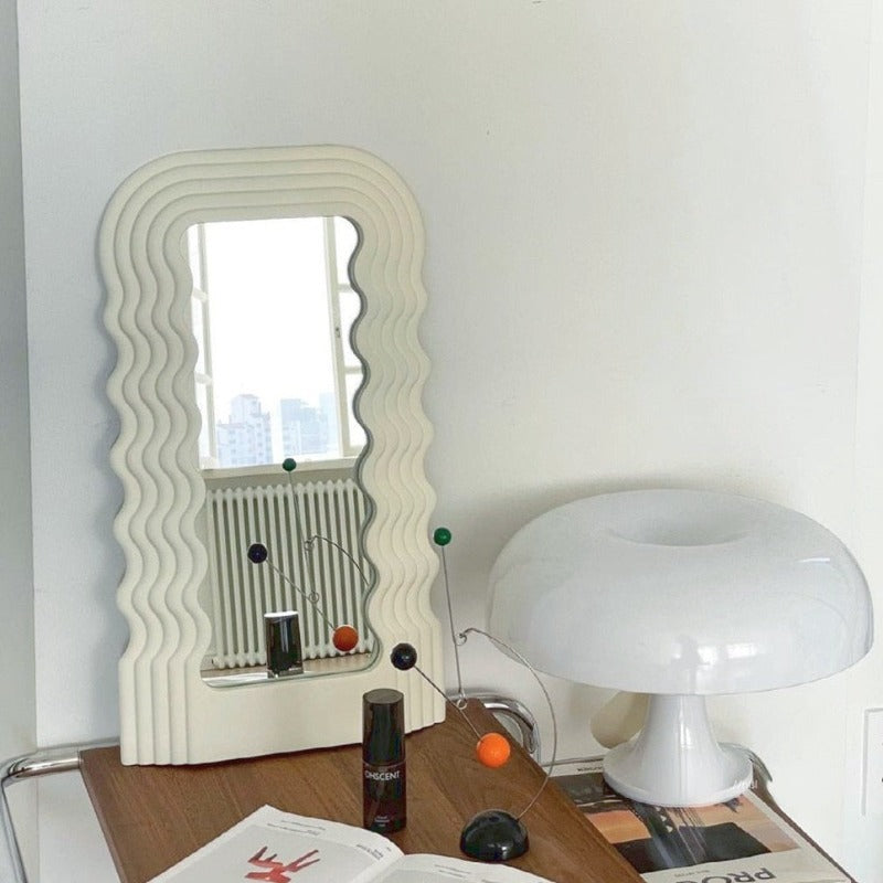 Junips | Wave Shock Retro Mirror