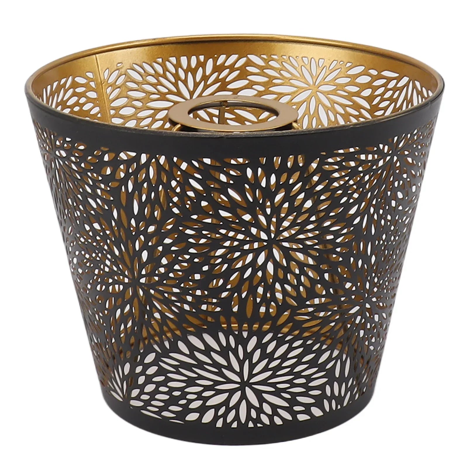 Junips | Metal lampshade with gold pattern