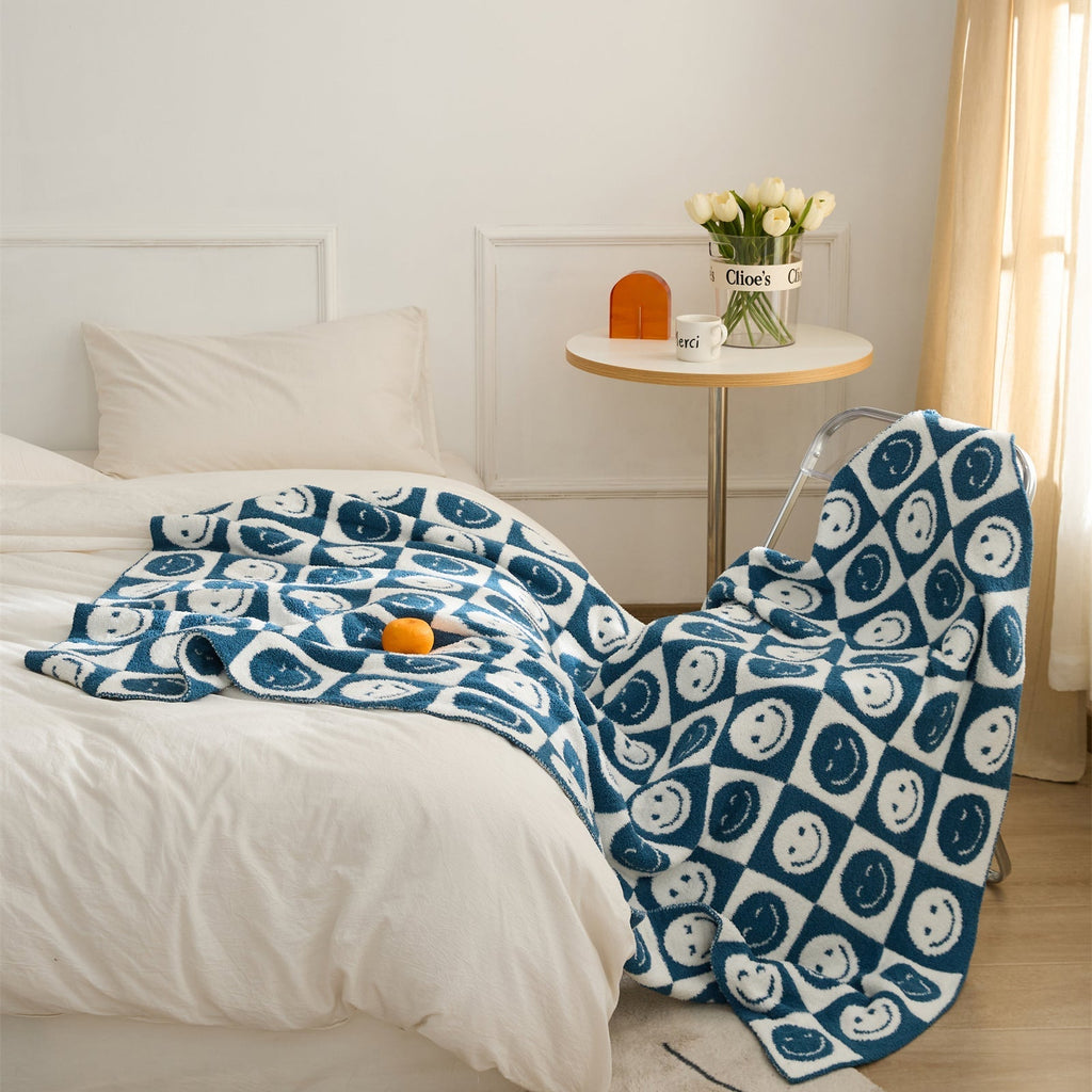 Junips | Smiley Checked Blanket