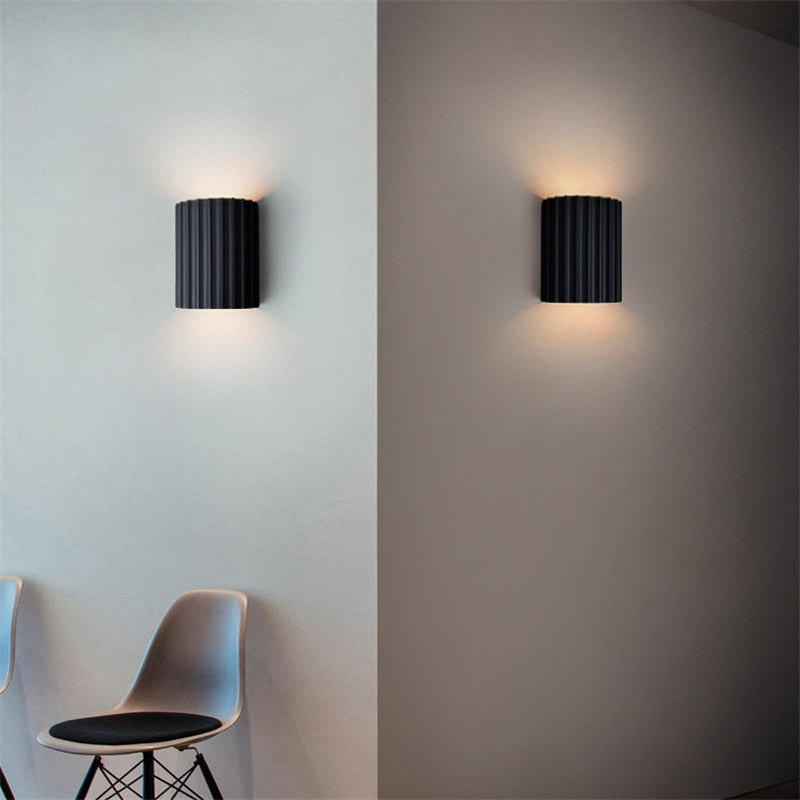Junips | Folding Color Resin LED Wall Light Lamp