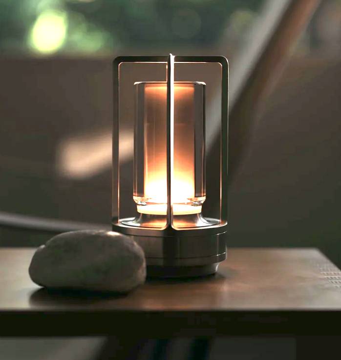 Junips | – Portable Wireless LED Lantern with Charging Station