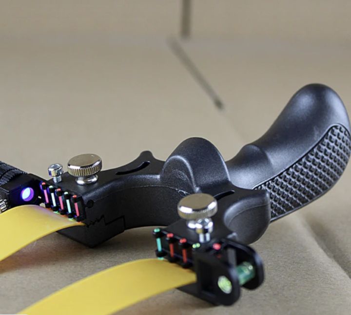 Junips | High-precision professional laser catapult