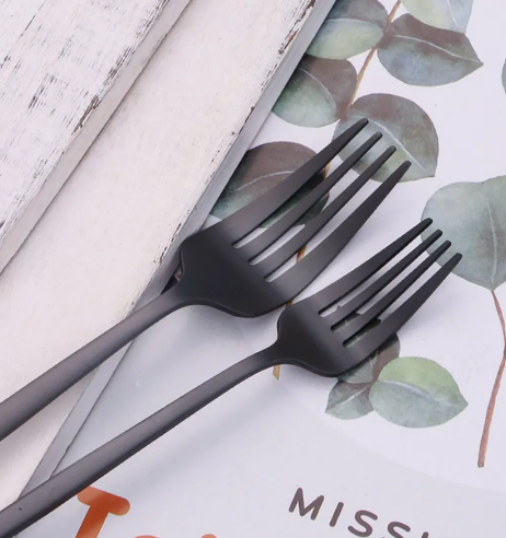 Junips | Luxury Cutlery Set
