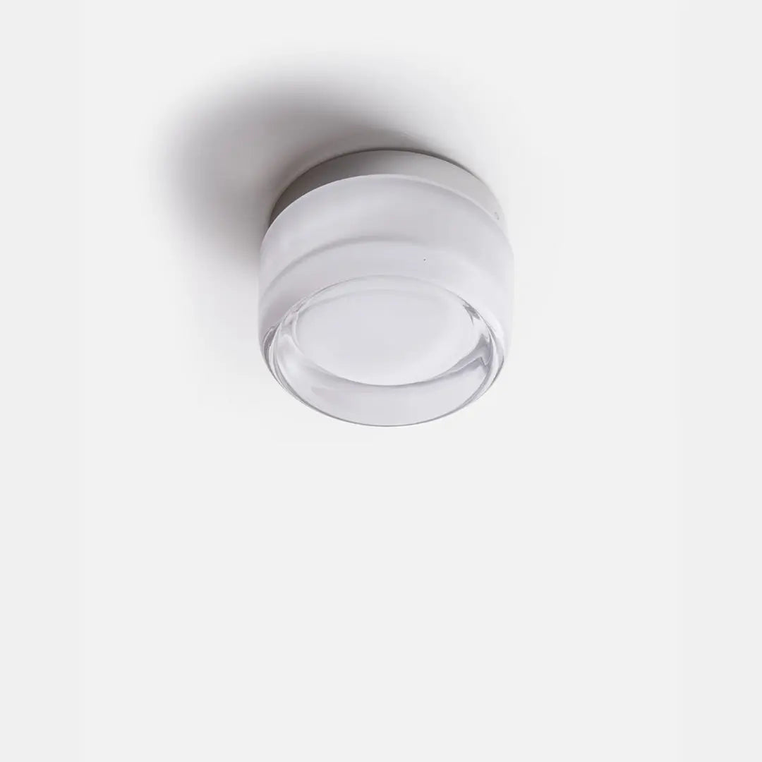 Junips | – Elegant Wall Application for a Contemporary Interior