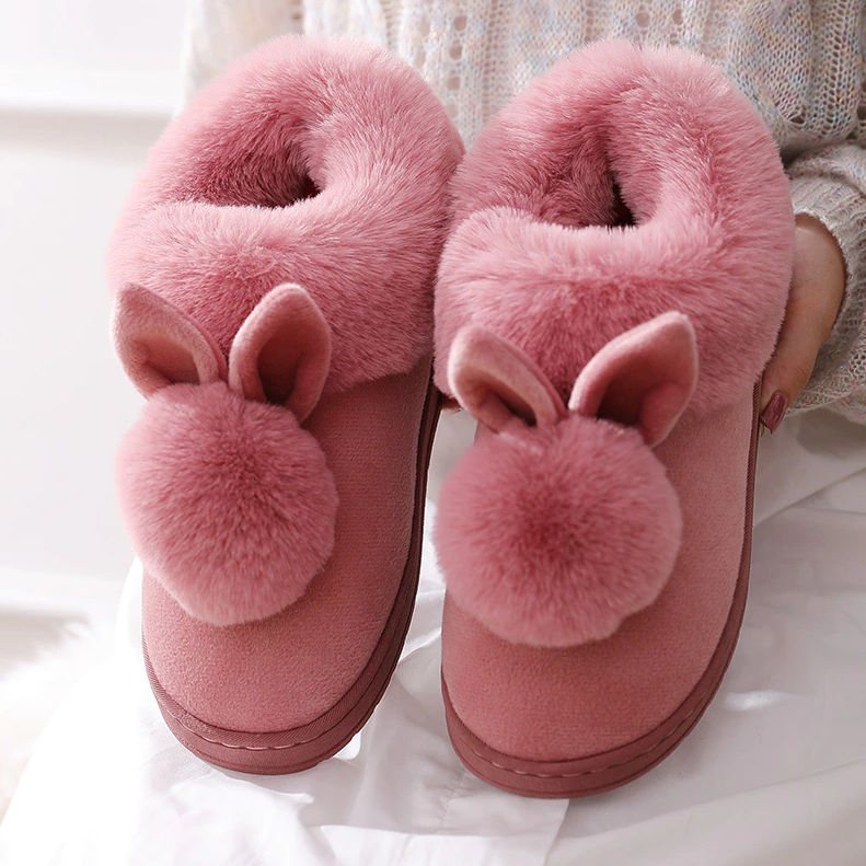 Junips | Cozy women's slippers with bunny ears