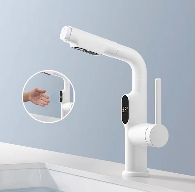 Junips | SmartFaucet Pro: Intelligent faucet with digital display