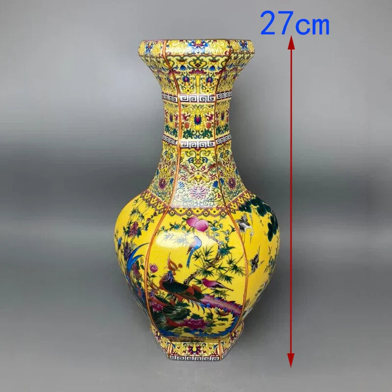 Junips | Antique Royal Chinese Porcelain Vase