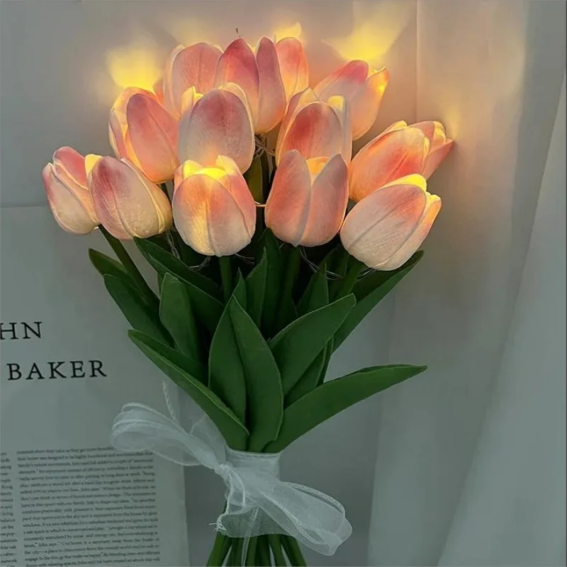 Junips | TulipGlow - Portable LED Tulip Night Light