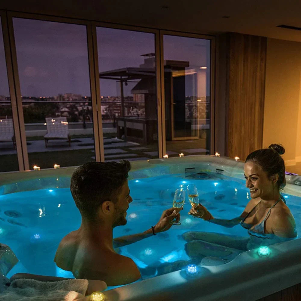 Junips | Underwater pool lighting with 10 LEDs