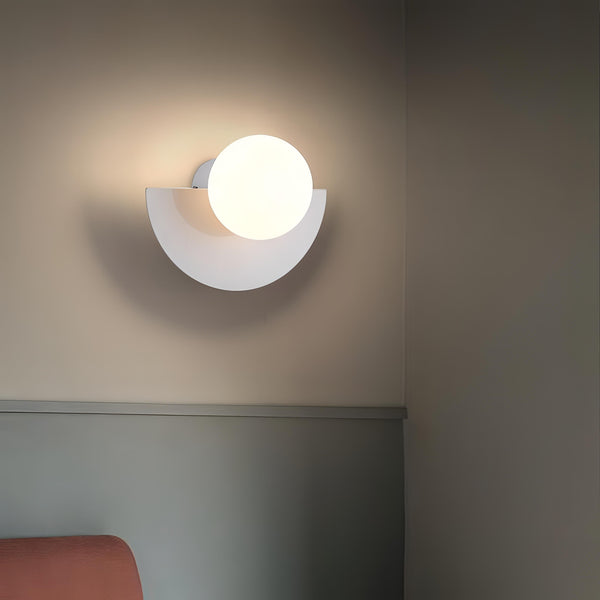 Junips | Everest - Nordic Semi-Round Wall Lamp