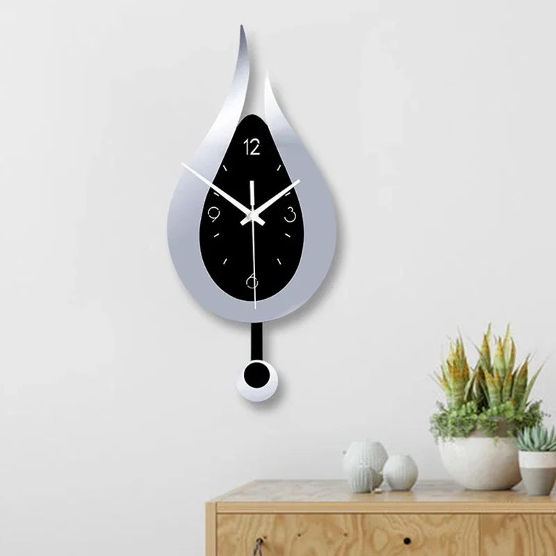 Junips | TrendZeit | Elegant Designer Wall Clock for Home