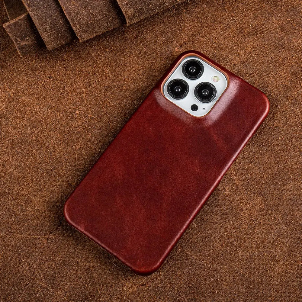 Junips | RoyalLeather: Luxurious, handmade case made of genuine cowhide leather for the iPhone