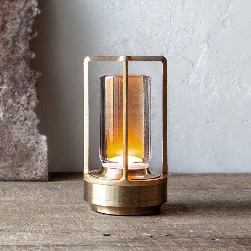 Junips | – Portable Wireless LED Lantern with Charging Station