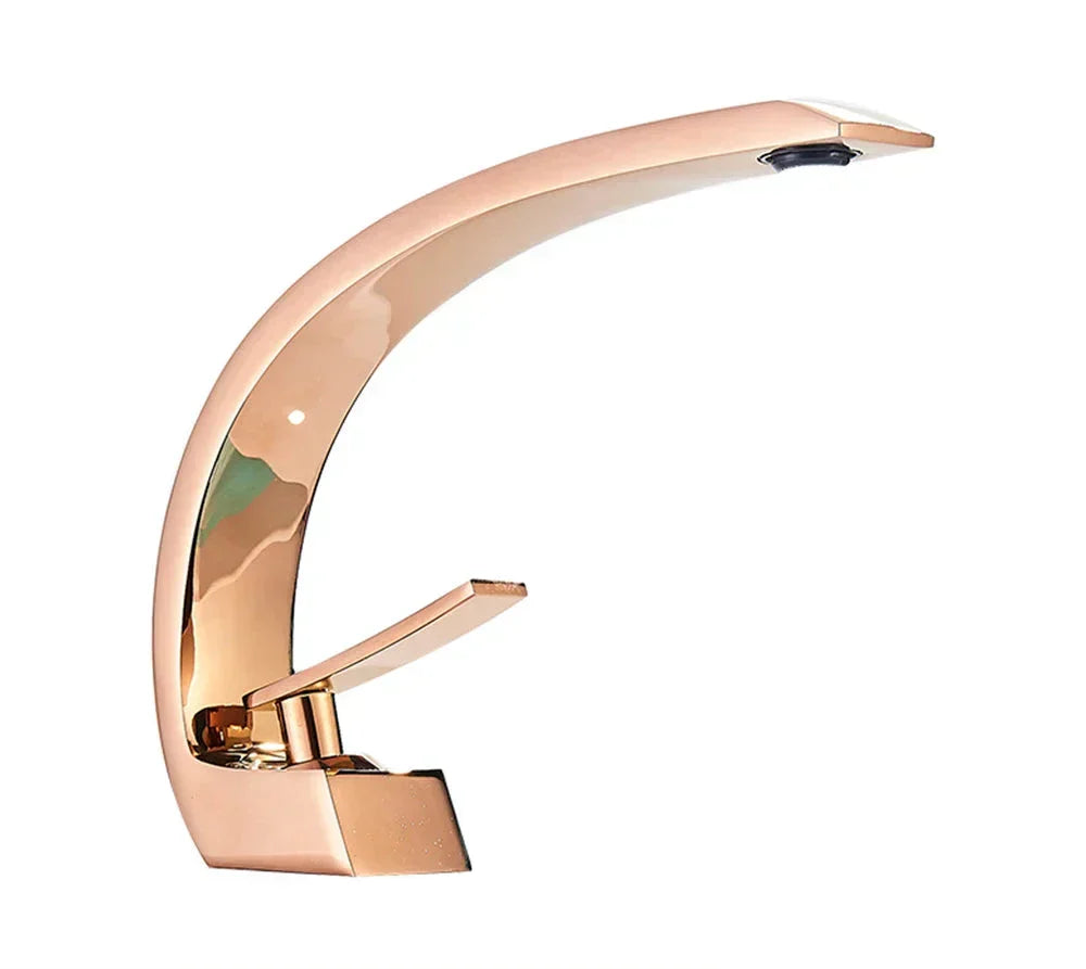 Junips | UniqueHahn | Luxurious Fitting for Bathroom Style