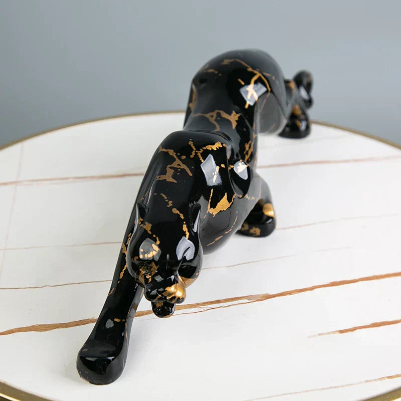 Junips | Elegant Jaguar Stone Sculptor