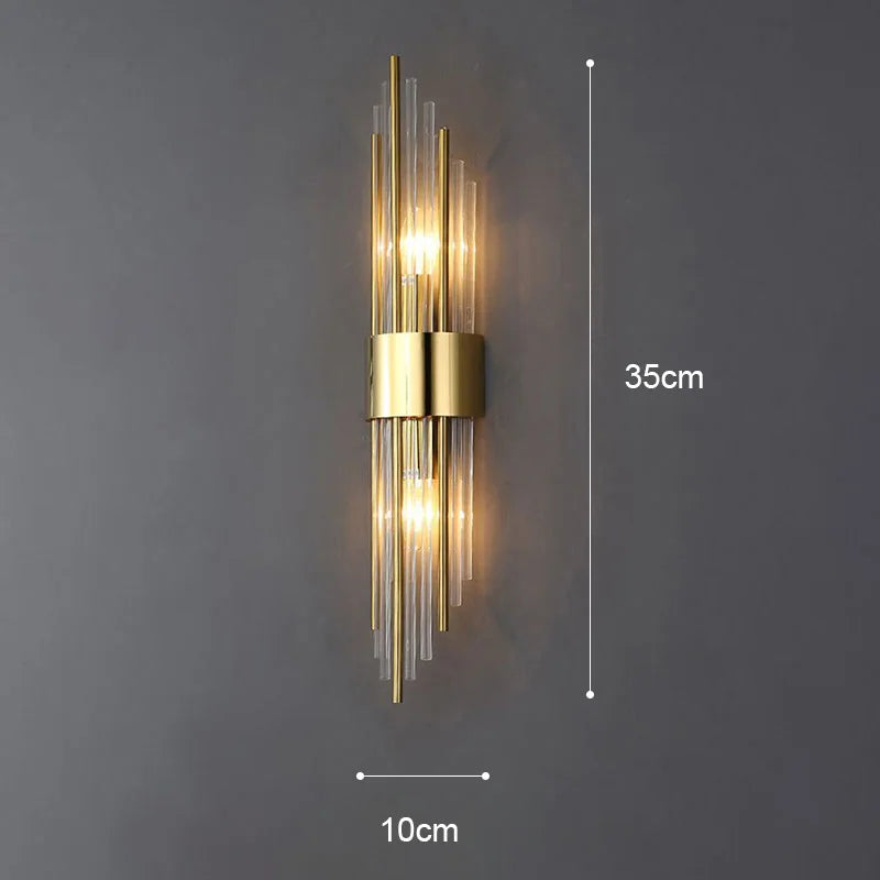 Junips | Elegant LED Wall Lamp in Gold