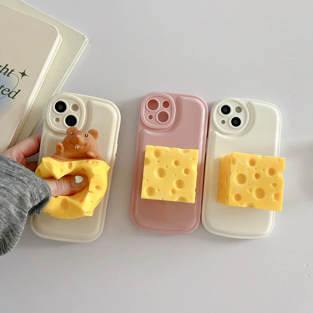 Junips | Cheese Lover Mouse iPhone Case