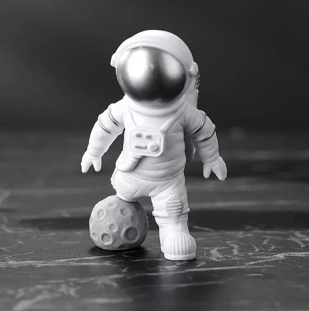 Junips | Resin Astronaut Figure Statue Space Traveler Sculpture Educational Toy Desk Decoration Astronaut Model For Children Gift