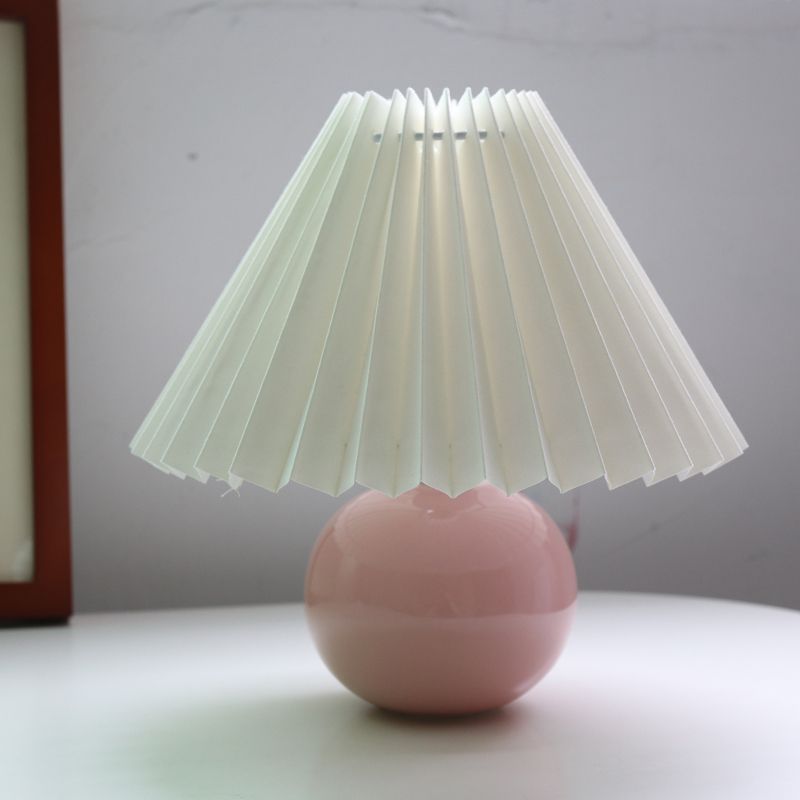 Junips | Nadia Table Lamp