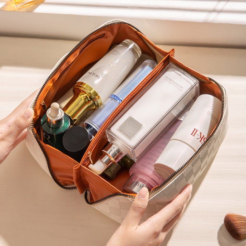 Junips | Luxury Checkered Make-up Cosmetic Bag