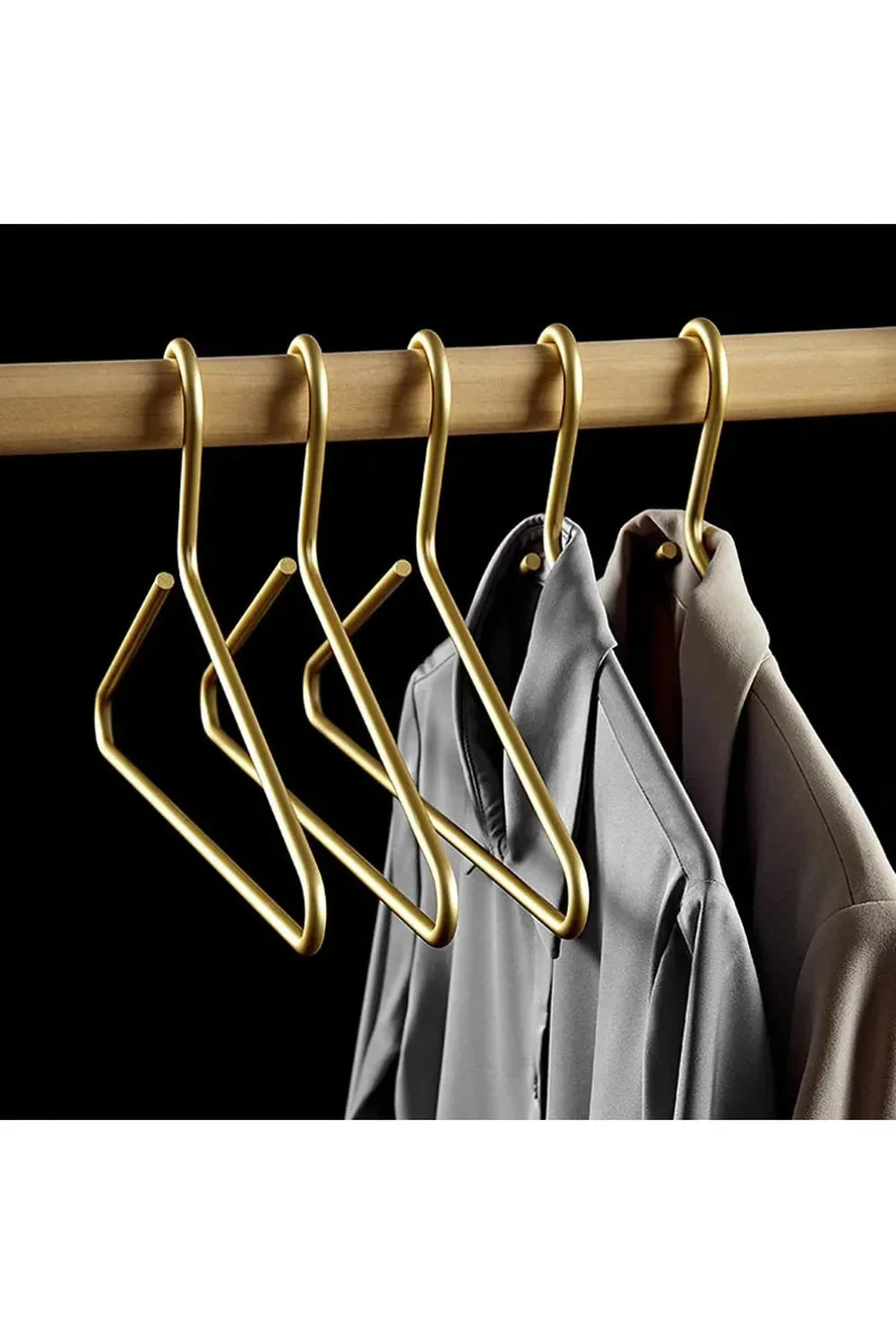 Junips | LuxeLine Metal Hanger