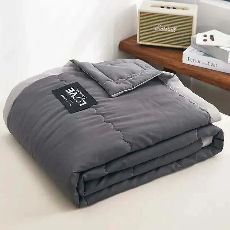 Junips | Modern Quilt Duvet - Luxurious Comfort for Every Home