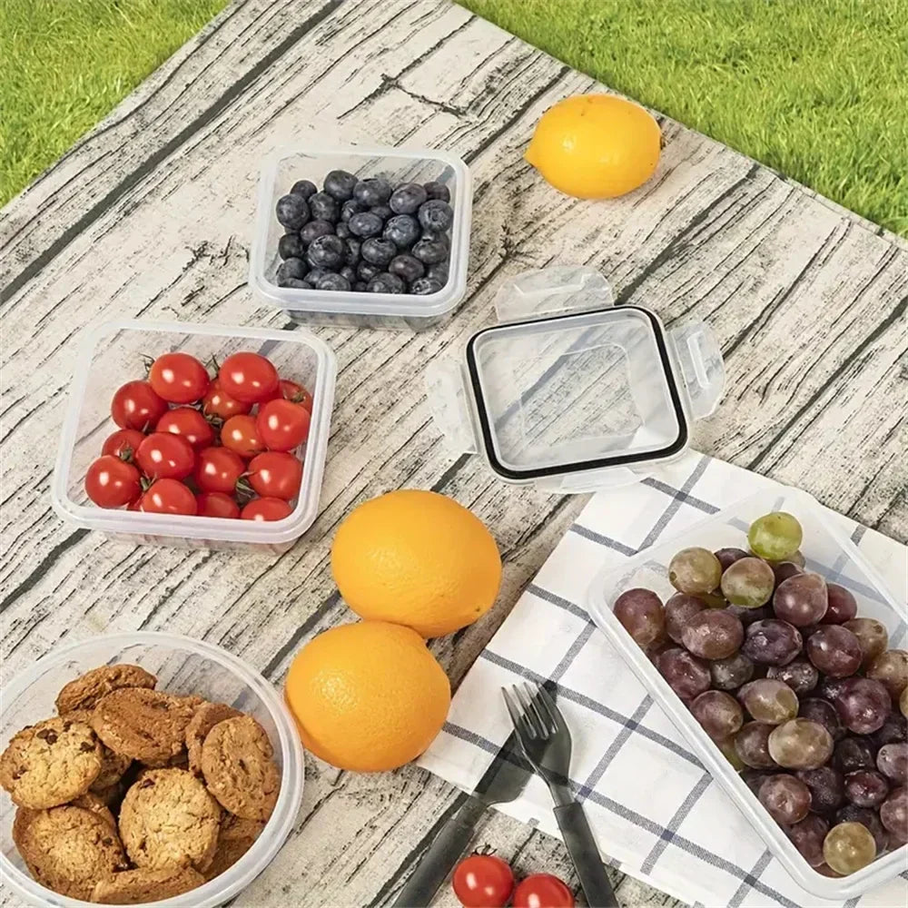 Junips | 12-piece Food Container Set - FoodSaver