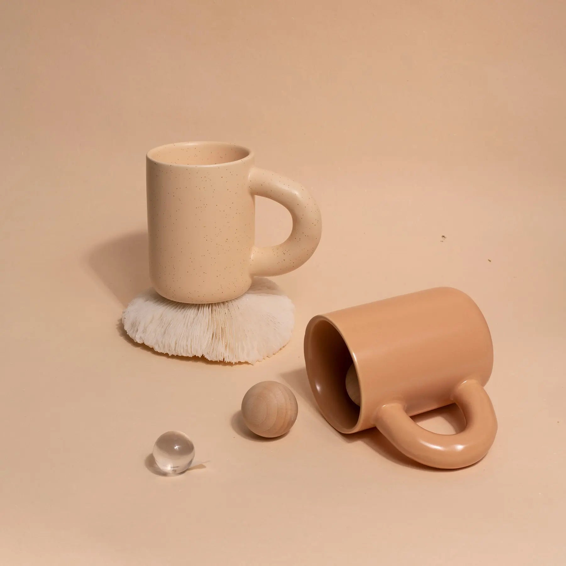 Junips | Simple solid ceramic mugs