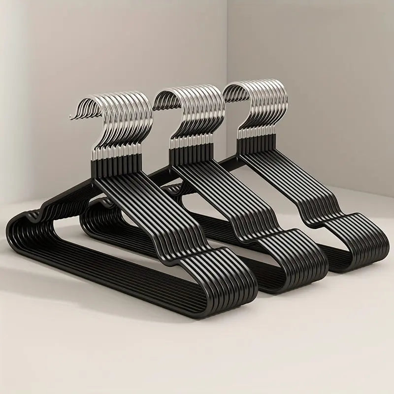Junips | Retro Hangers 10 Pieces