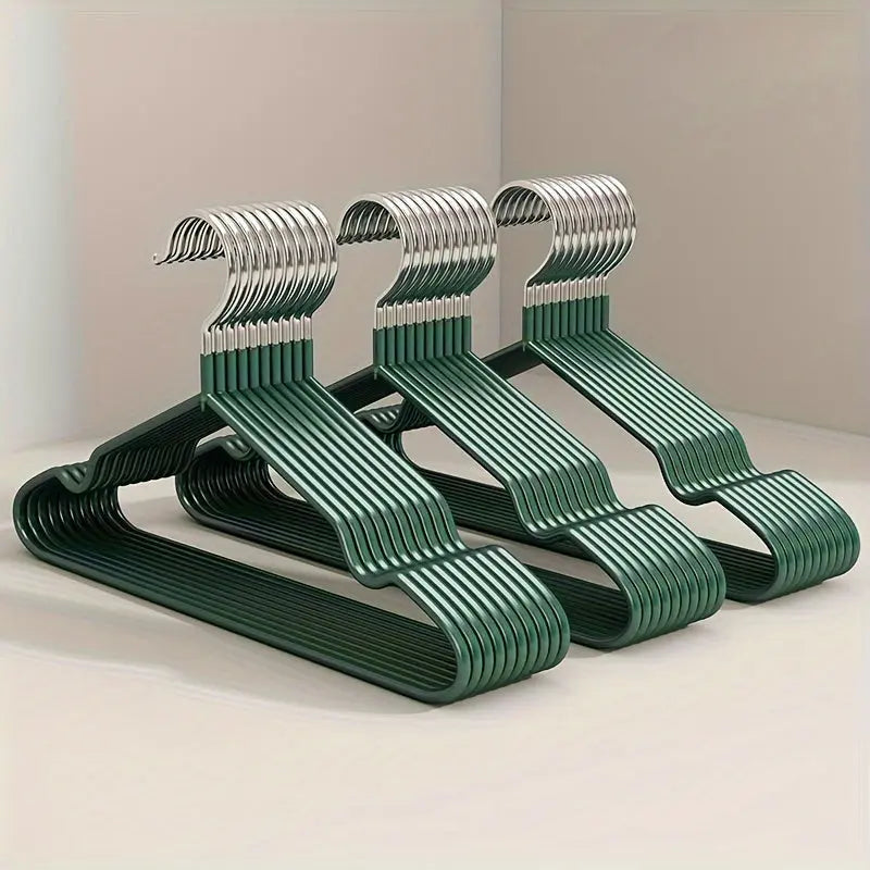 Junips | Retro Hangers 10 Pieces
